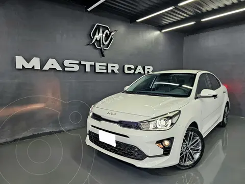 Kia Rio Sedan EX Aut usado (2023) color Blanco precio $304,000