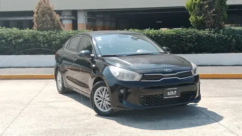 Kia Rio Sedan EX usado (2018) color Negro precio $189,800