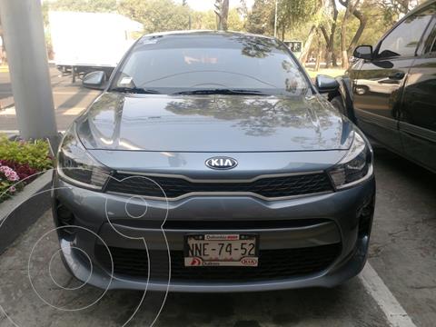 foto Kia Rio Sedán LX usado (2020) precio $237,000