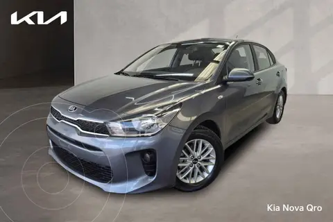 Kia Rio Sedan LX Aut usado (2020) color Gris precio $218,000