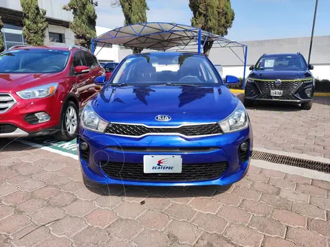 Kia Rio Sedan LX usado (2020) color Azul Marino precio $229,000