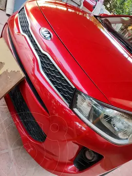 Kia Rio Sedan LX usado (2019) color Rojo precio $250,000