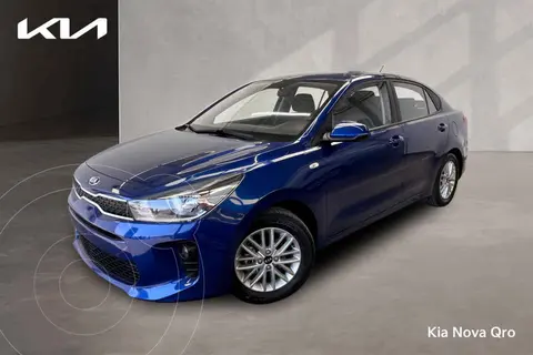 Kia Rio Sedan LX Aut usado (2020) color Azul financiado en mensualidades(enganche $67,580 mensualidades desde $5,801)