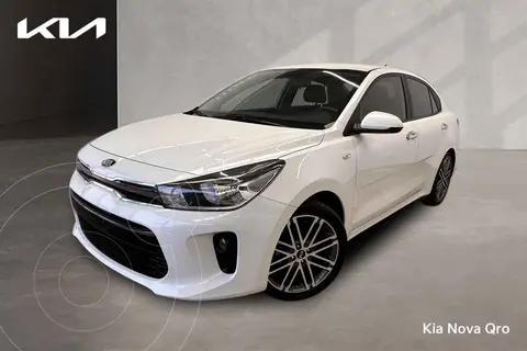 Kia Rio Sedan EX Aut usado (2020) color Blanco financiado en mensualidades(enganche $73,302 mensualidades desde $6,293)