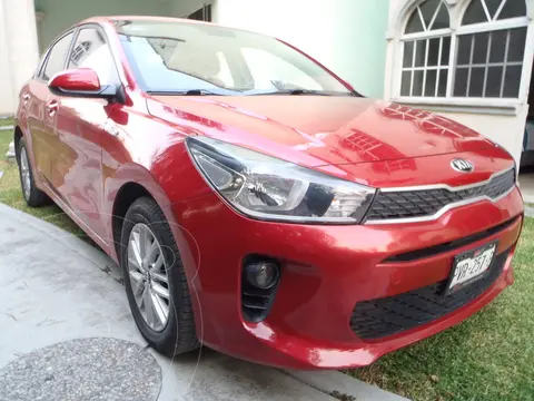 Kia Rio Sedan LX usado (2019) color Rojo precio $239,000