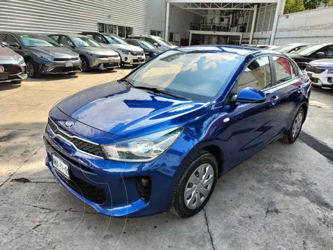 Kia Rio Sedan L usado (2020) color Azul precio $229,000