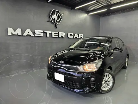 Kia Rio Sedan LX Aut usado (2020) color Negro precio $224,000