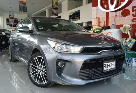 Kia Rio Sedan EX Pack Aut usado (2018) color Gris precio $178,000