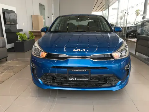 Kia Rio Sedan EX Aut usado (2022) color Azul Deportivo precio $295,000