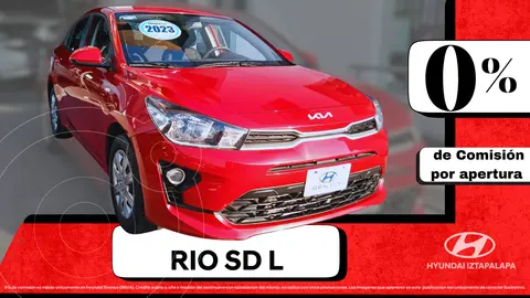 Kia Rio Sedan L  Aut usado (2023) color Rojo precio $229,900