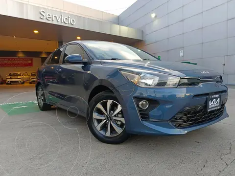 Kia Rio Sedan LX Aut usado (2022) color Azul precio $285,000