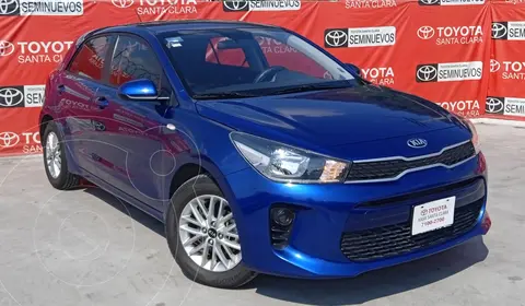 foto Kia Rio Sedán LX usado (2020) color Azul precio $275,000