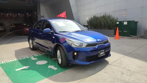 Kia Rio Sedan LX usado (2020) color Azul precio $275,700
