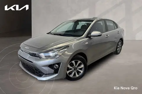 Kia Rio Sedan LX usado (2022) color Gris financiado en mensualidades(enganche $70,305 mensualidades desde $6,035)