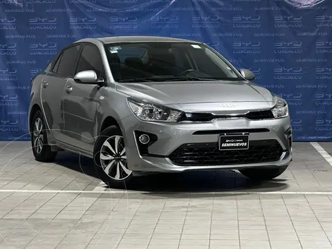Kia Rio Sedan LX usado (2022) color Gris financiado en mensualidades(enganche $104,416 mensualidades desde $4,486)