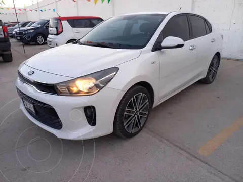 Kia Rio Sedan EX Aut usado (2020) color Blanco precio $260,000