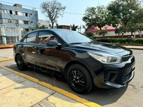 KIA Rio 1.4L LX usado (2019) color Negro precio u$s10,900