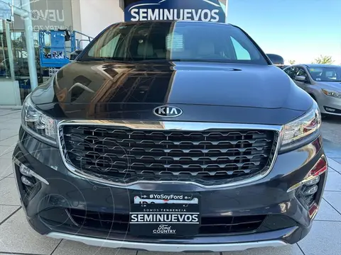 Kia Sedona SXL usado (2019) color Negro precio $574,000