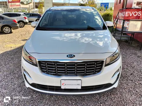 Kia Sedona EX Pack usado (2019) color Blanco precio $410,000