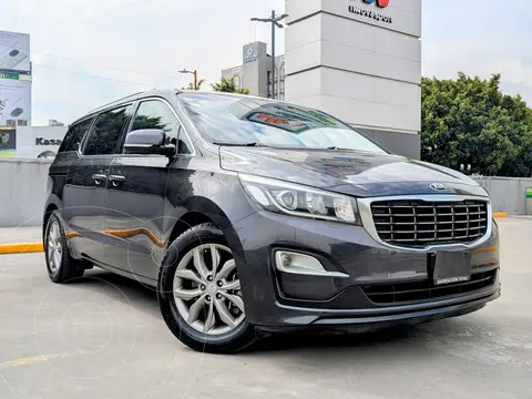 Kia Sedona EX Pack usado (2019) color Gris precio $420,000