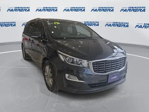 Kia Sedona EX Pack usado (2019) color Gris precio $280,000