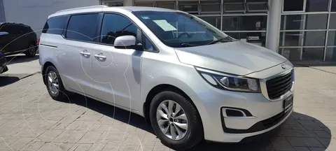 Kia Sedona LX usado (2020) color Plata financiado en mensualidades(enganche $103,750 mensualidades desde $8,340)