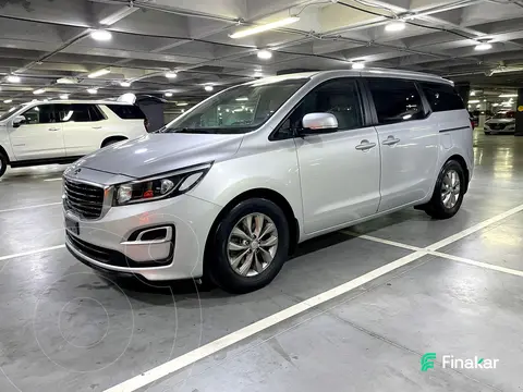 Kia Sedona LX usado (2020) color Gris precio $270,000
