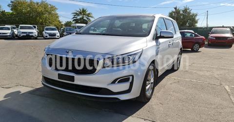 foto Kia Sedona LX usado (2019) color Plata Dorado precio $379,900