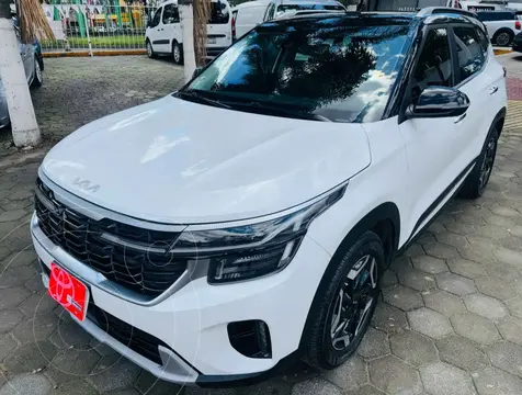 Kia Seltos SXL usado (2024) color Blanco precio $437,000