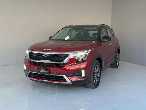 Kia Seltos GT Line usado (2023) color Rojo precio $399,000