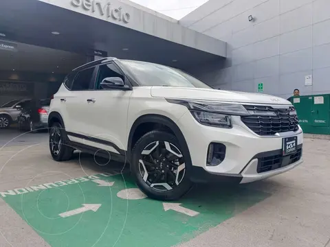 Kia Seltos SXL usado (2024) color Blanco precio $480,000