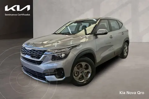 Kia Seltos EX Aut usado (2022) color Gris precio $318,000