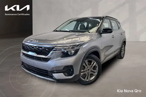 Kia Seltos EX Pack usado (2023) color Gris financiado en mensualidades(enganche $100,825 mensualidades desde $8,655)