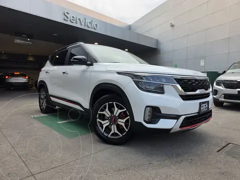 Kia Seltos GT Line usado (2023) color Blanco precio $425,000