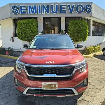 Kia Seltos GT Line usado (2023) color Rojo precio $399,000