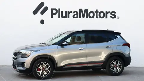 Kia Seltos GT Line Aut usado (2020) color Gris precio $299,000