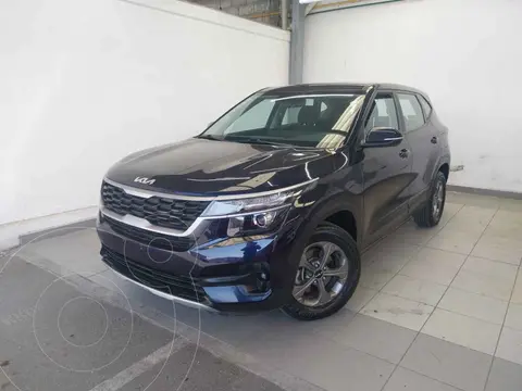 Kia Seltos EX Aut usado (2023) color Azul financiado en mensualidades(enganche $92,650 mensualidades desde $7,953)