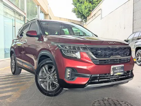 Kia Seltos SX usado (2022) color Rojo financiado en mensualidades(enganche $144,210 mensualidades desde $6,195)