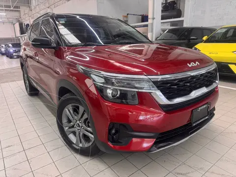 Kia Seltos EX Pack usado (2022) color Rojo precio $325,000