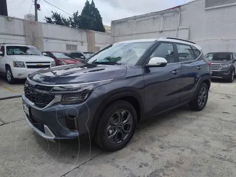 Kia Seltos EX Pack usado (2024) color Gris precio $500,000