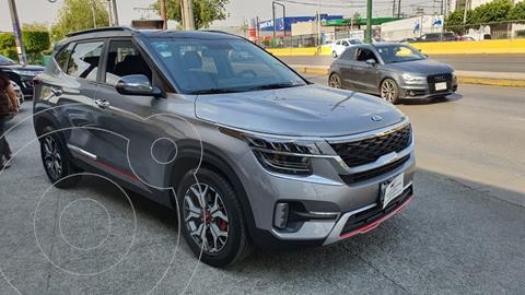 Kia Seltos GT Line Aut usado (2020) color Gris precio $395,000