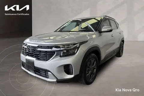 Kia Seltos SX usado (2024) color Blanco financiado en mensualidades(enganche $113,088 mensualidades desde $9,708)