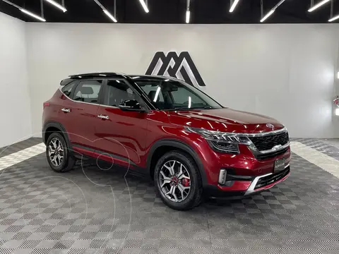 Kia Seltos GT Line Aut usado (2020) color Rojo precio $327,999