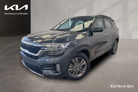 Kia Seltos SX usado (2023) color Gris precio $418,000