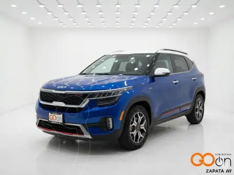 Kia Seltos GT Line usado (2022) color KIA   IMPERIAL BLUE WHITE precio $375,000
