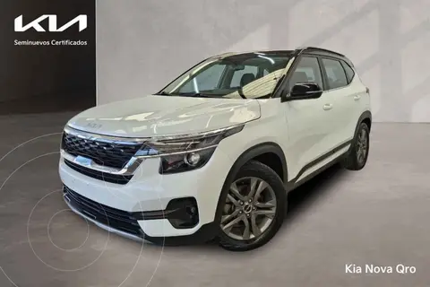 Kia Seltos EX Pack usado (2023) color Blanco precio $390,000