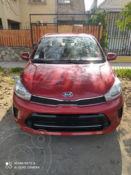 foto Kia Soluto 1.4L LX AC usado (2020) color Rojo precio $8.750.000