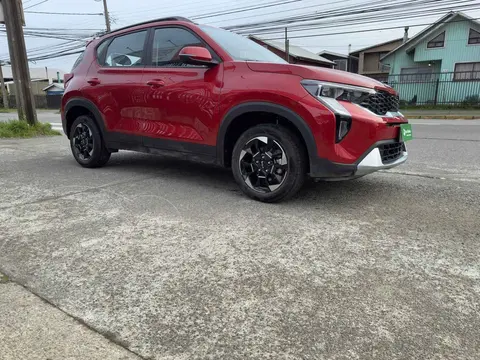 Kia Sonet 1.5L EX usado (2024) color Rojo precio $12.345.678