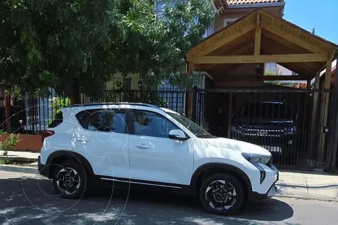 Kia Sonet 1.5L EX Full usado (2025) color Blanco precio $16.600.000