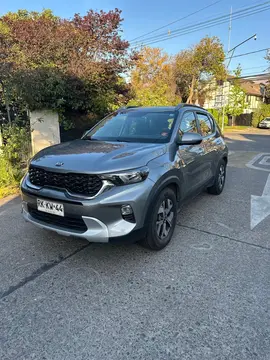 Kia Sonet 1.5L EX usado (2021) color Gris precio $11.900.000